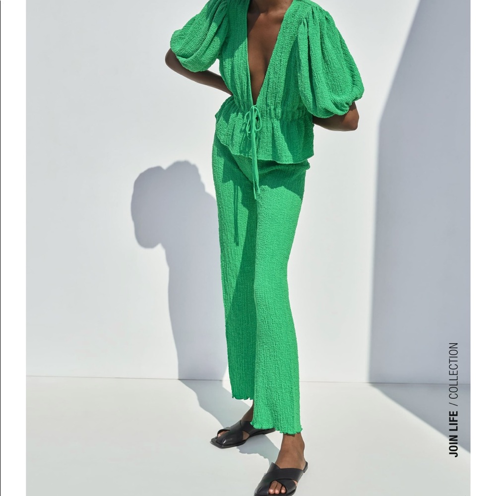 Zara Textured top and pants set